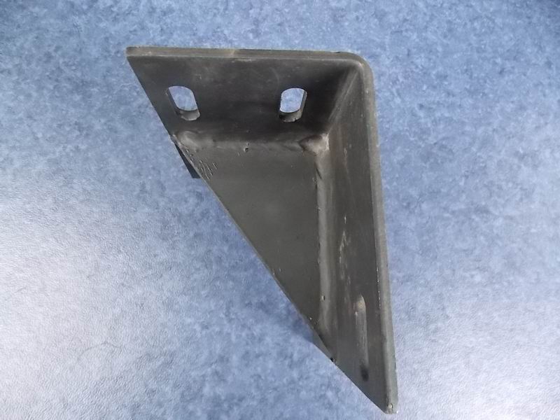 D Silencer fixing hanger-1
