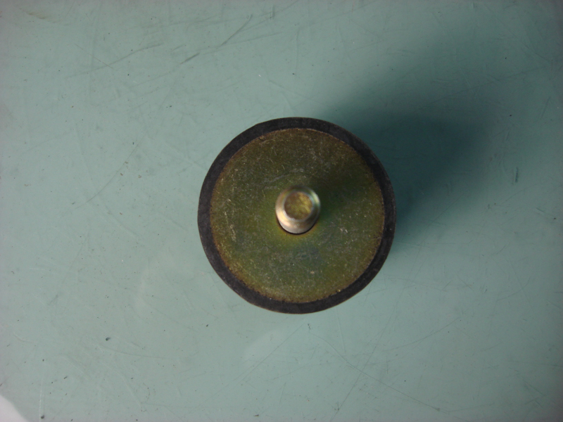 Rubber-metal pad
