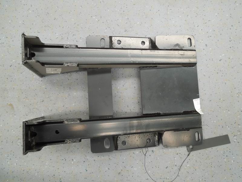 Silencer fixing bracket assembly (20 processes)-2