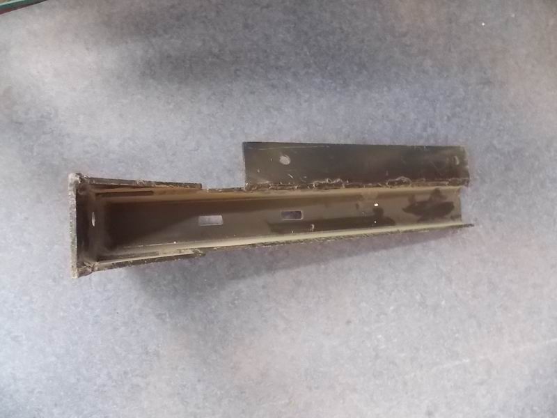 D Крепежный кронштейн глушителя в сборе (процесс 20 )-2