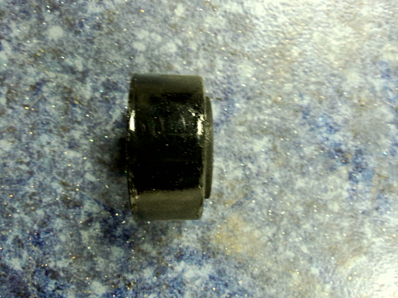 Rubber vibration damping pad, 25, φ16, A75-1