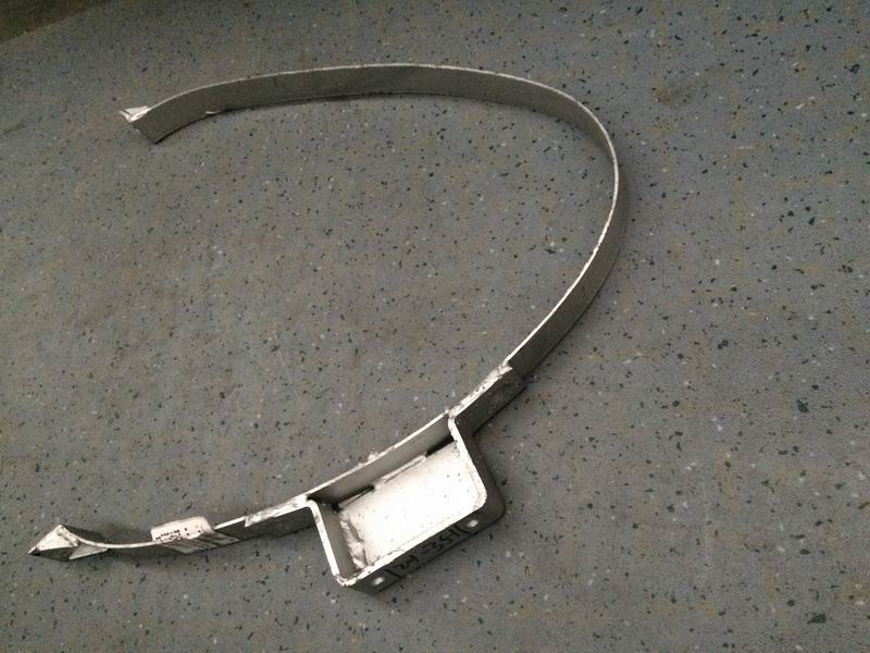 Silencer fixing clamp (ellipse 502*302, H230)