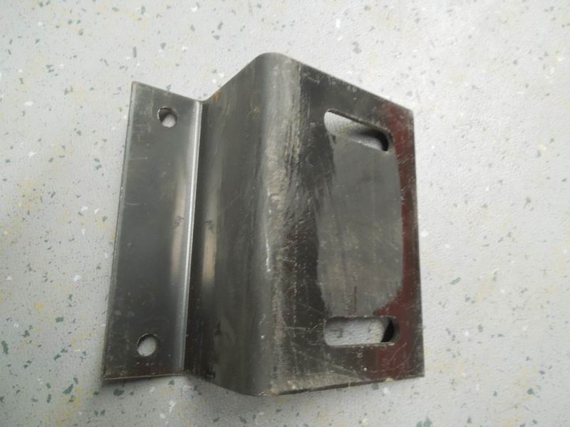 Z-shaped hanging board-1