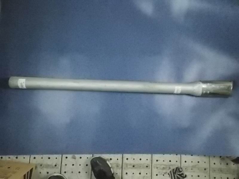 D Exhaust tailpipe assembly