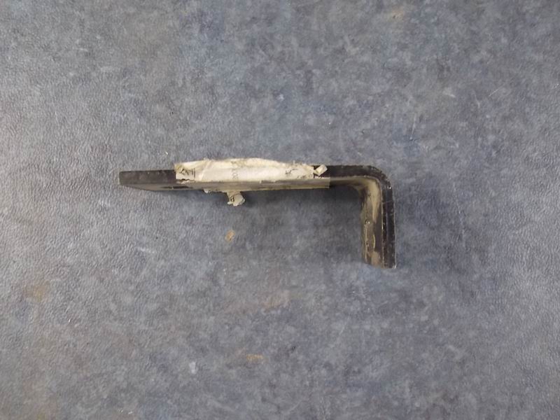 Exhaust pipe bracket, L-shaped, 5mm, without reinforcement