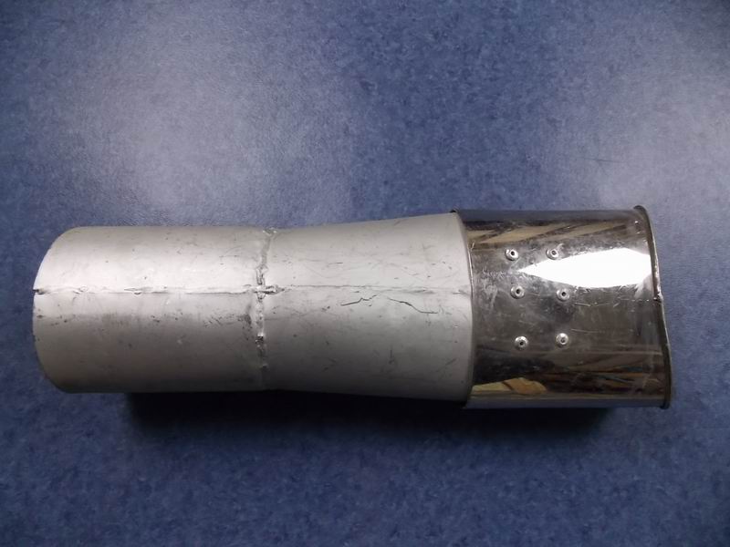 D Exhaust exhaust pipe