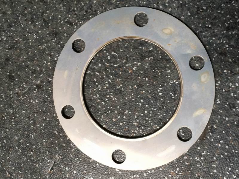 Exhaust sealing gasket