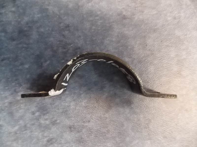 D Inlet and exhaust fixed pipe clamp (semicircular, Φ63)-1