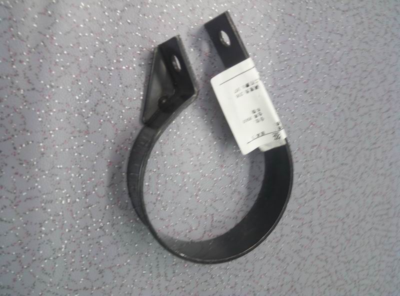 Exhaust pipe bracket