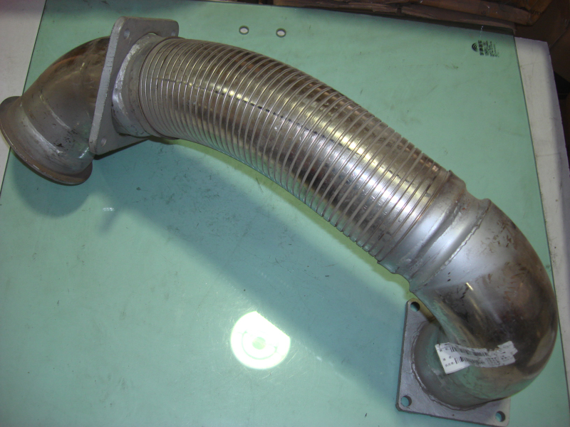Exhaust corrugated pipe (flange 116*116, L=520mm)-2