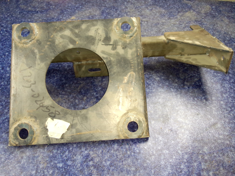 Silencer fixing bracket (process 20)-1