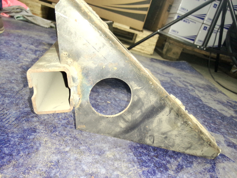 Silencer fixing bracket (process 20)-2
