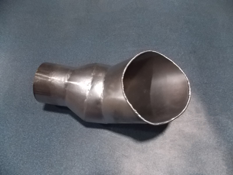 Exhaust tailpipe (Φ89, L=364mm, 135°)