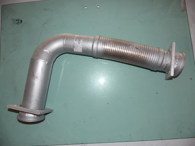 Exhaust corrugated pipe (flange 80*80, L=300mm)