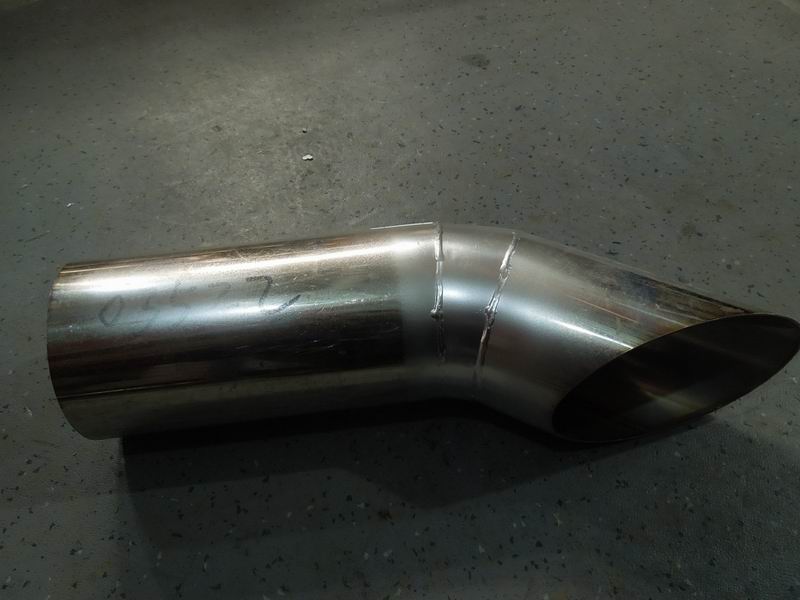 Exhaust tailpipe (Φ114, L=442mm, 145°)