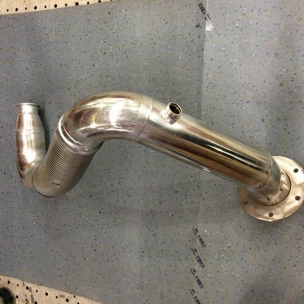 Exhaust corrugated pipe (flange 116*116, L=565mm)-2