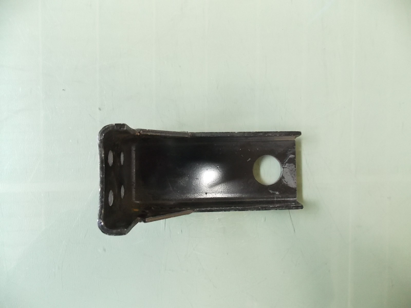 Кронштейн выхлопной трубы