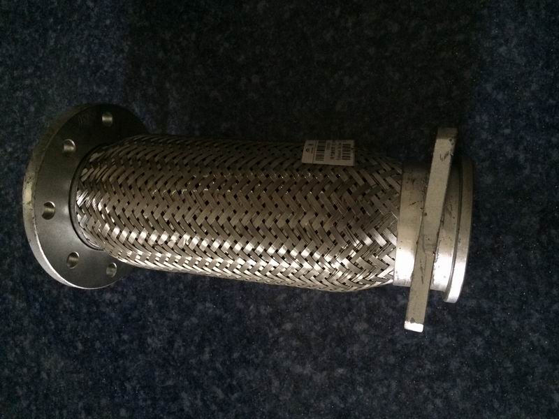 Exhaust corrugated pipe (flange 80*80, L=300mm)