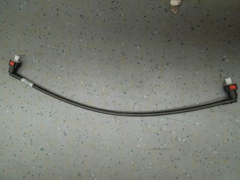 Urea pipeline (L=500, 5/16in, two right angle head)-1