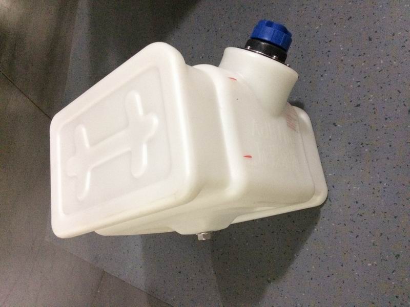 Сборка бака мочевины ( 16L /Ючай Санли/Специально для школьного автобуса)-3