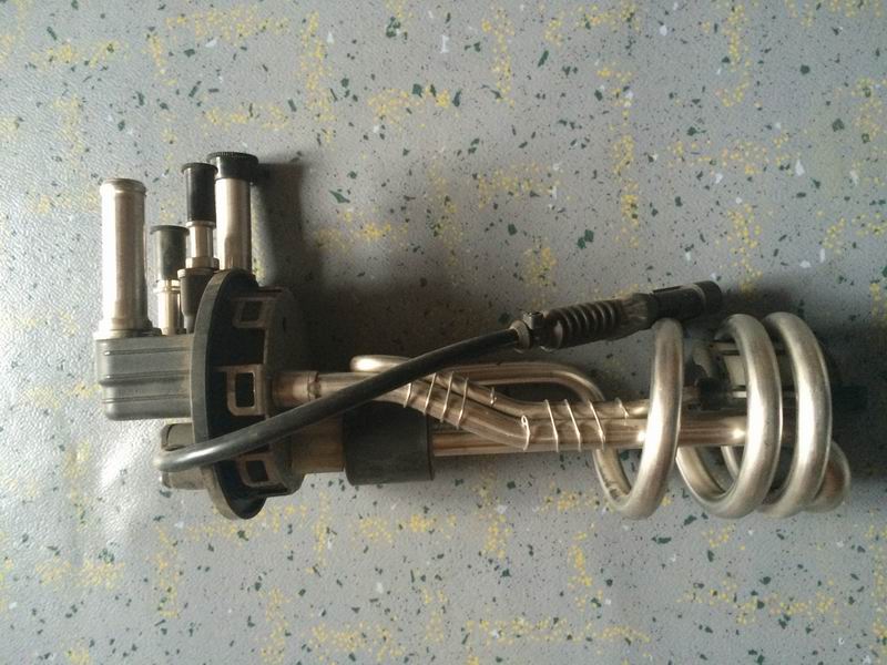 Urea tank liquid level temperature sensor; can be used for 1205-06466 generations