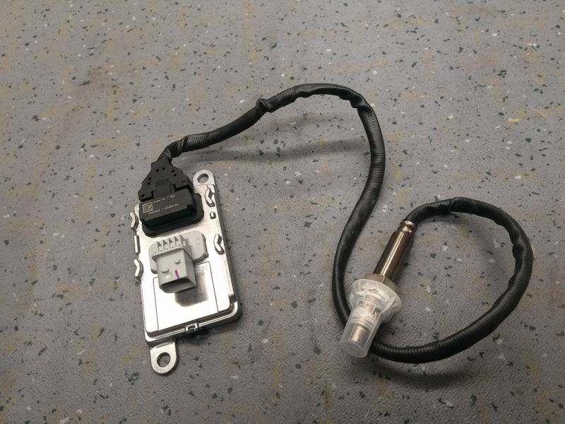 Датчик NOx на впуске воздуха; доступен для 1205-06628 поколения