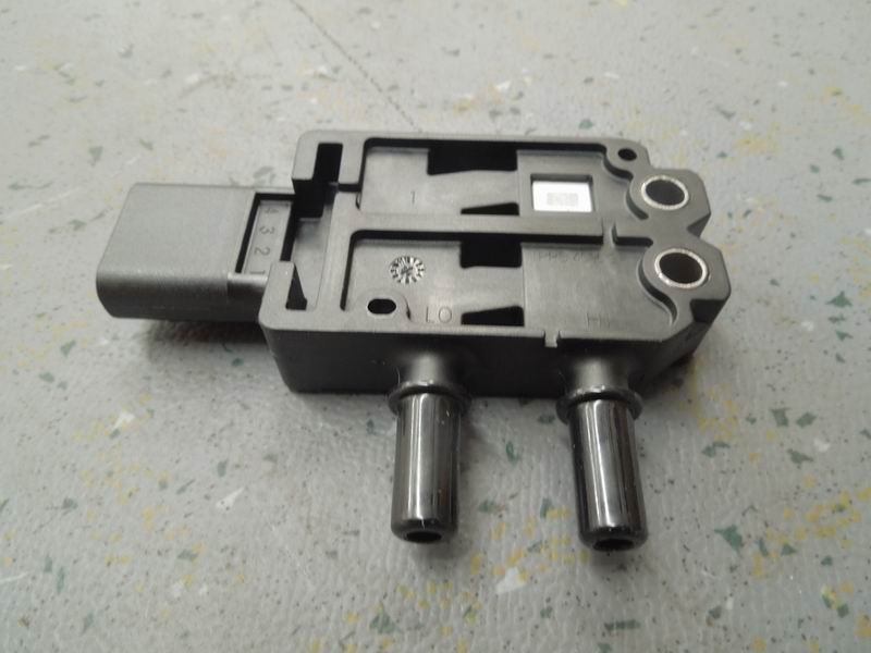 Differential pressure sensor; replaced by 1205-20944-1