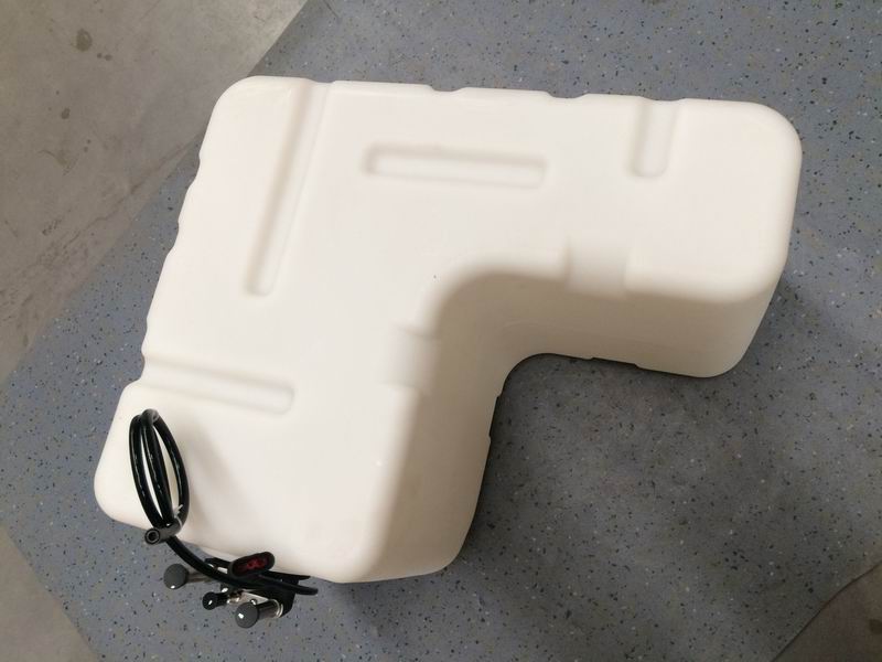 Сборка бака мочевины ( 45L )-2