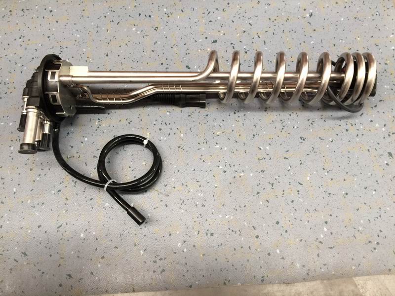 Urea tank level temperature sensor