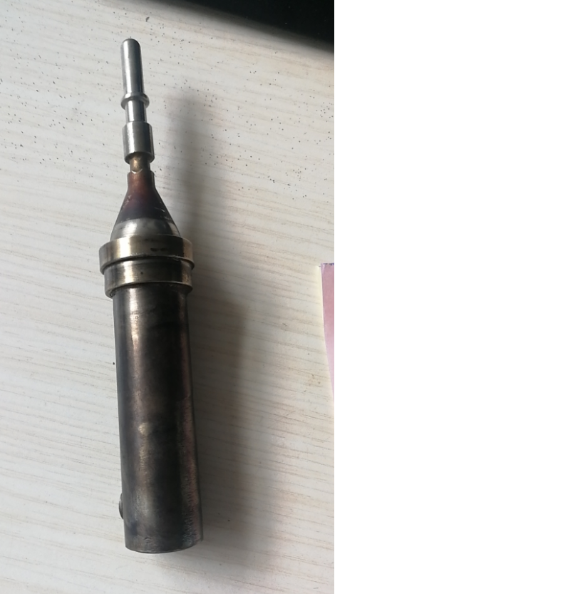 Форсунка для мочевины; можно заменить на 1205-10957-2