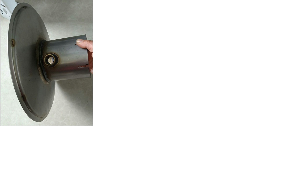 Задняя крышка каталитического глушителя