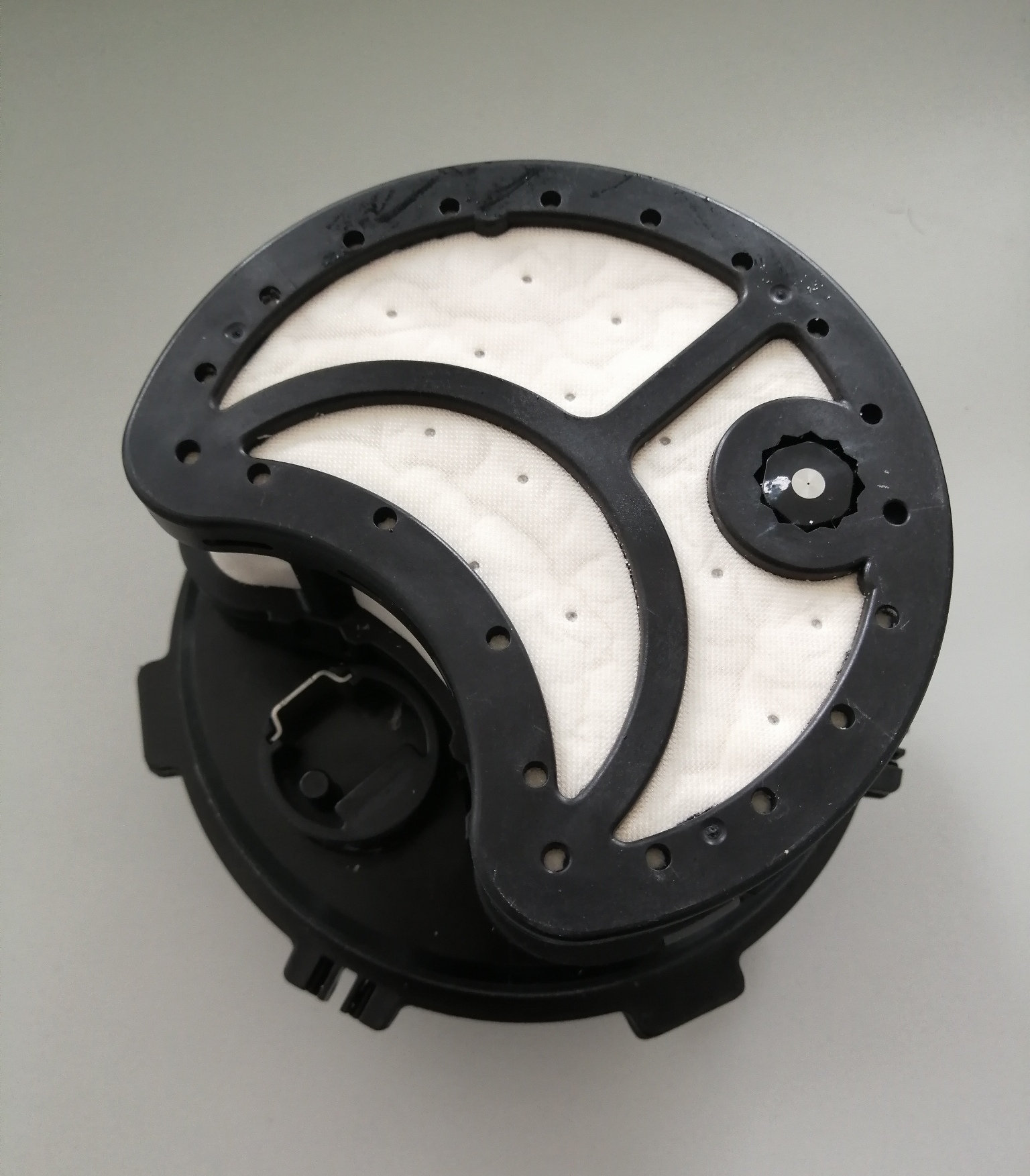 Metering jet pump