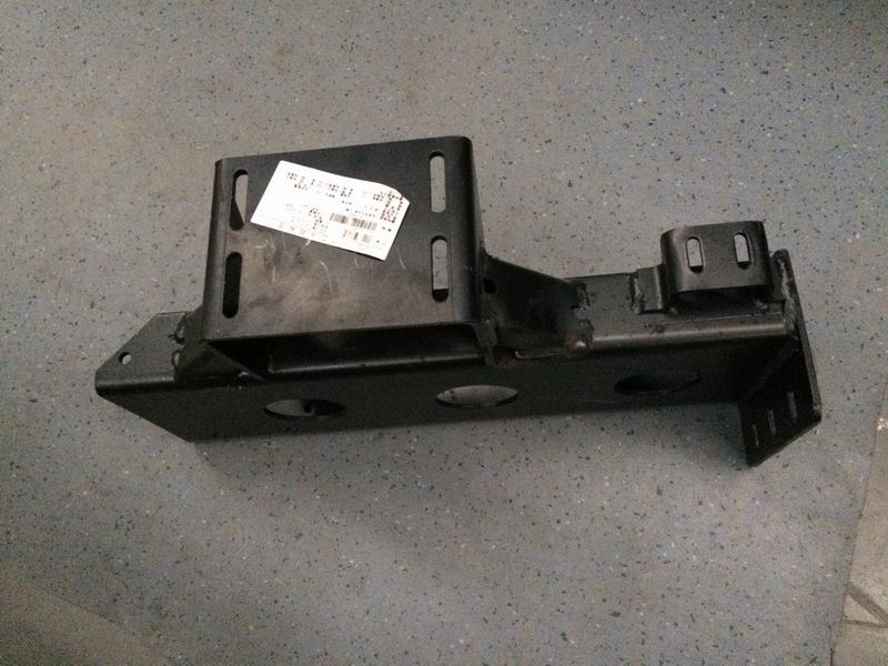 Fan fixing bracket, left horizontal-2