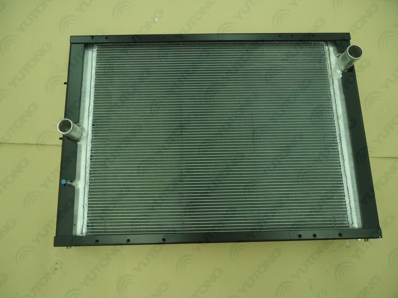 Engine radiator, aluminum laminate, front-1