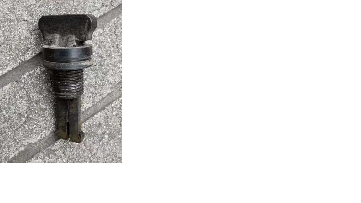 Water discharge valve