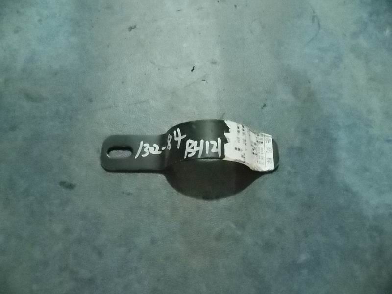 Intake and exhaust fixed pipe clamp (semicircular, Φ64)