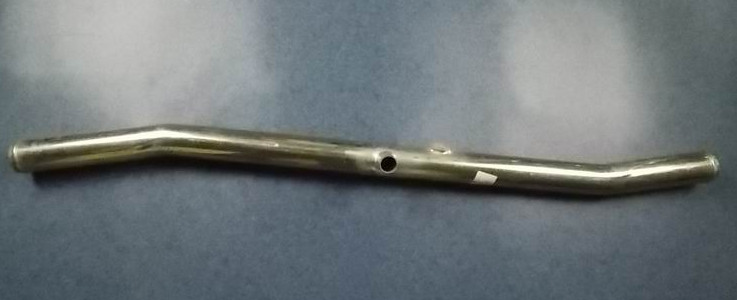 D Впускная трубка для воды в двигателе