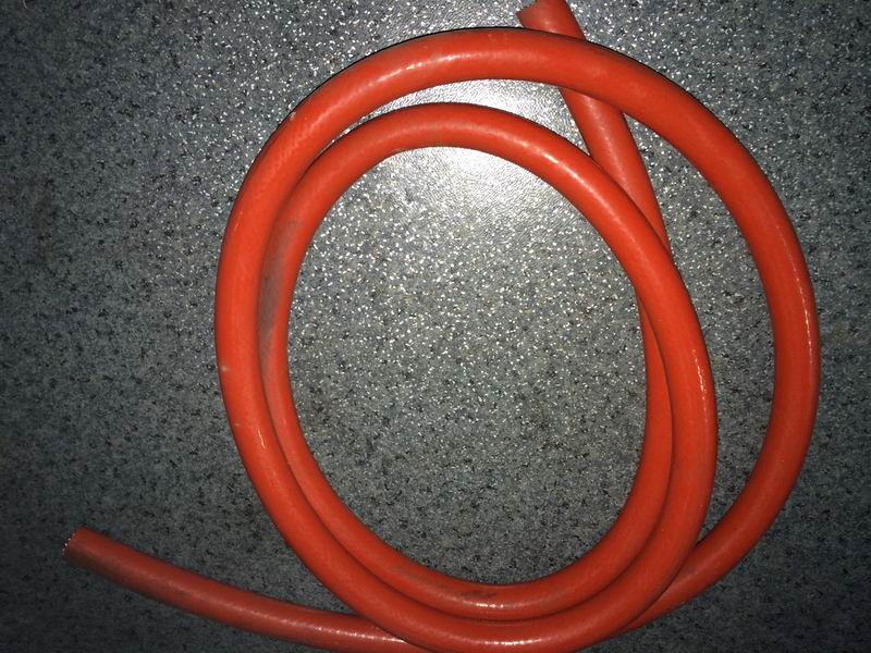 Molded straight hose, Φ18, L=3000, silicone rubber