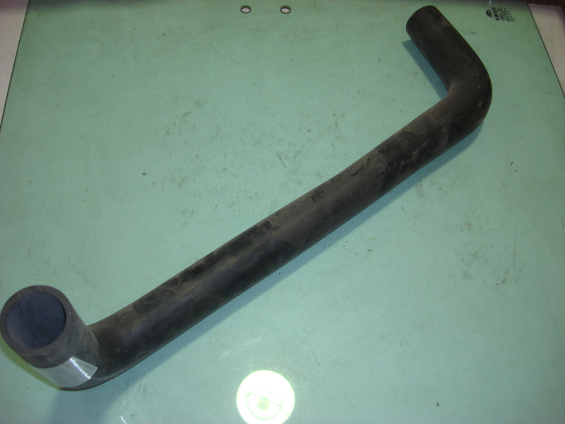 D Engine water outlet pipe