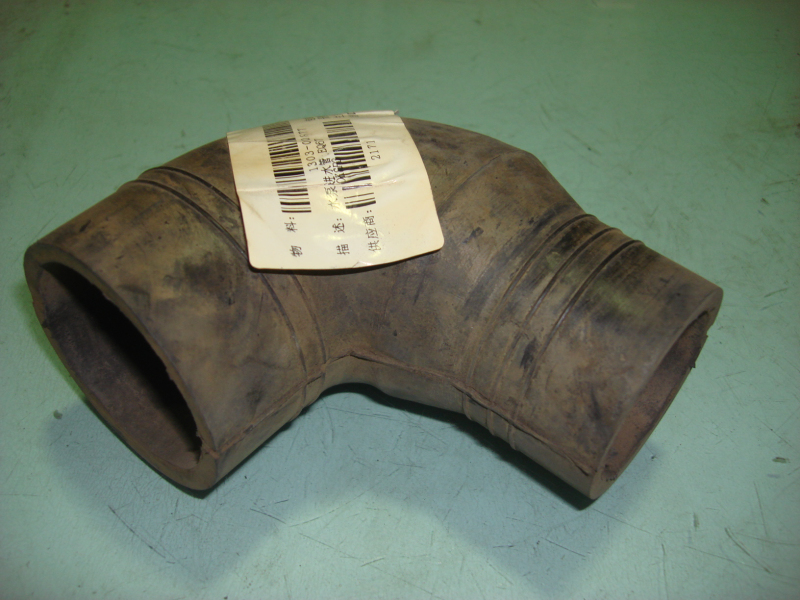 D Впускная стальная труба для воды маслоохладителя три