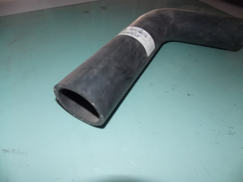 D Engine water inlet hose-1