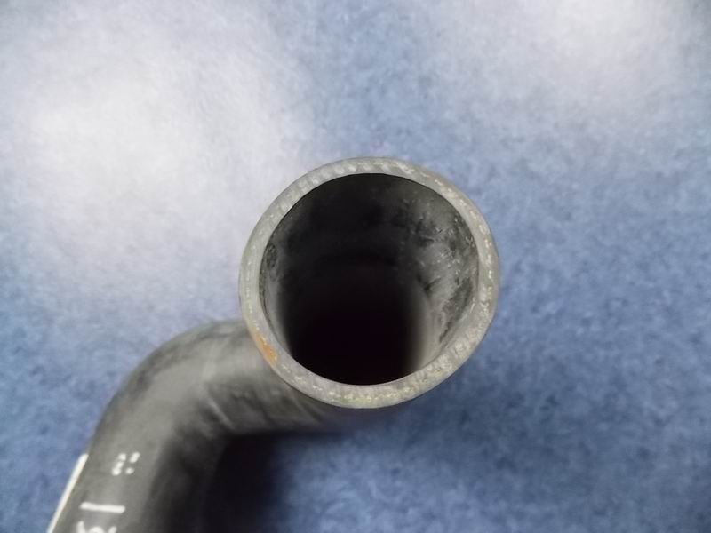 D Engine water inlet hose-2