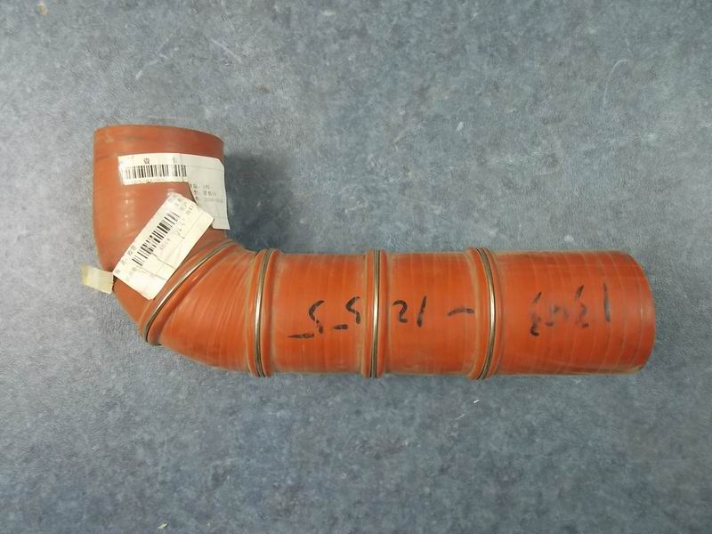 Угловой шланг, Φ 60 , 100 / 260 , кремний