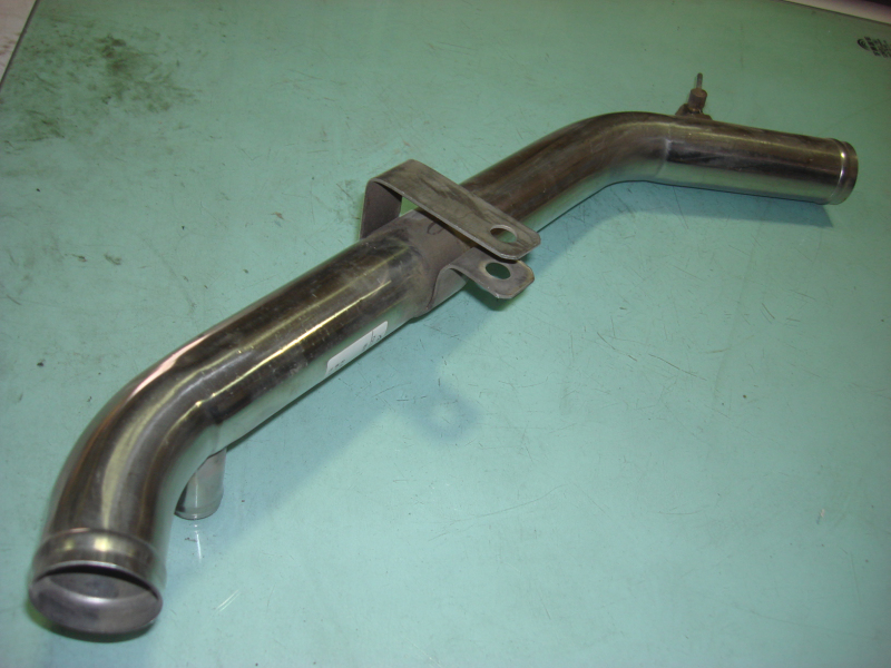 Water outlet hose connection pipe assembly-1