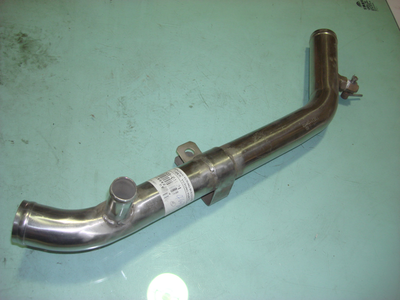 Water outlet hose connection pipe assembly-2