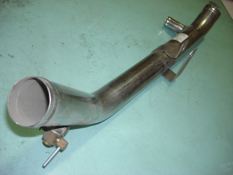 Water outlet hose connection pipe assembly-3