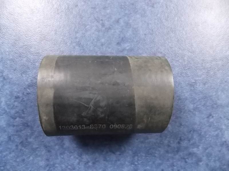 Шланг подачи воды в двигатель