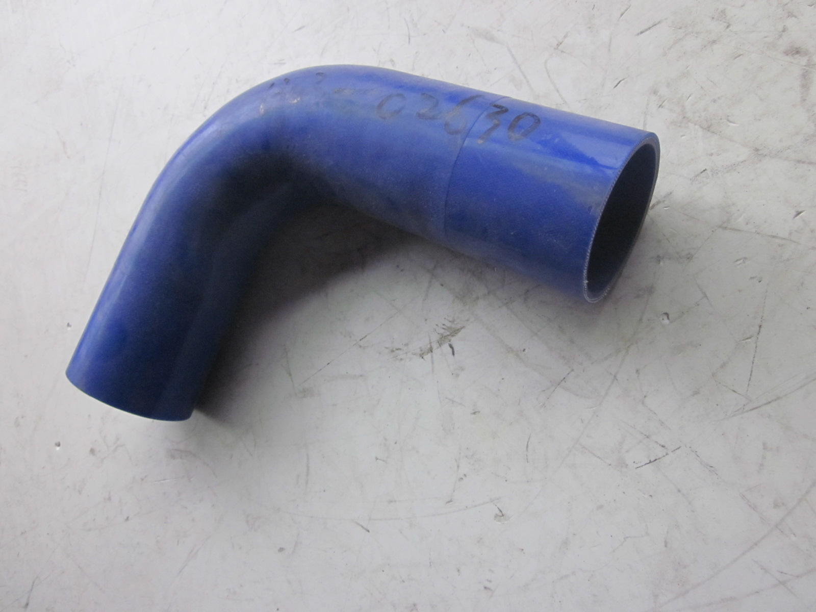 Right angle hose, Φ60, 170/200, silicon-1