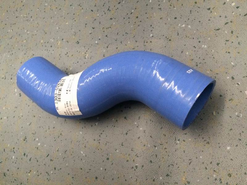 D is replaced by 1303-01826, Z-type hose (Φ60, silicon)