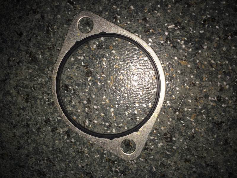 Уплотнительная прокладка патрубка подвода воды; можно заменить на 1303-07393